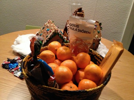 Min gulliga granne <3 Underbart! visst är man lyckligt lottad :)